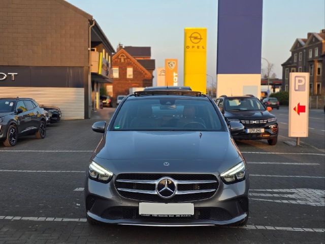 Mercedes-Benz B200 PROGRESSIVE BUSINESS PANO LED