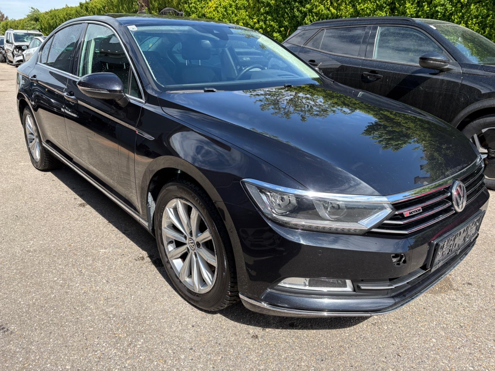 Volkswagen Passat LIMOUSINE Highline
