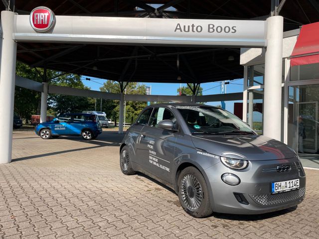 Fiat 500e Icon Cabrio