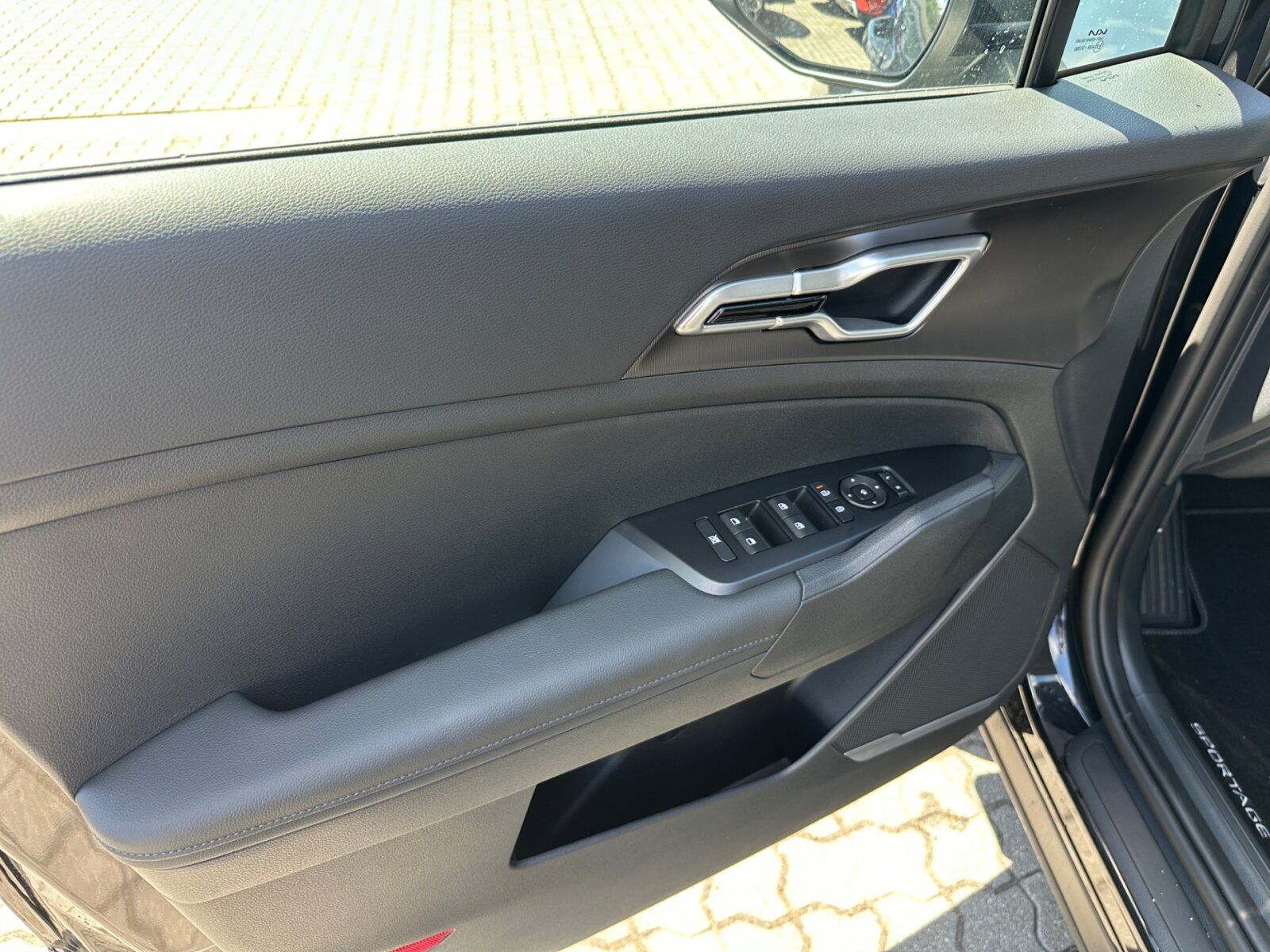 Fahrzeugabbildung Kia Sportage 1.6 T-GDI Spirit LED KEYLESS GO NAVI