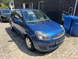 Ford Fiesta 1,3 51 kW Style Tüv 01/2027 - Ford Fiesta Style mit Benzin-Antrieb