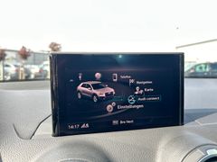 Fahrzeugabbildung Audi Q2 30 TFSI sport AHK Navi Einparkhilfe Sitzhzng.