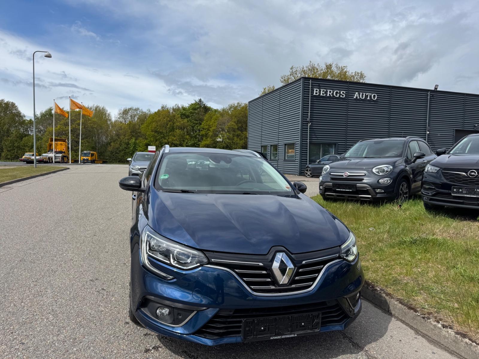 Renault Megane 1,3 TCe. Limited. PDC. KAM. ALU. #2895, миниатюра 3