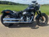 Harley-Davidson Softail Slim M8 Kesstech Klappenauspuff