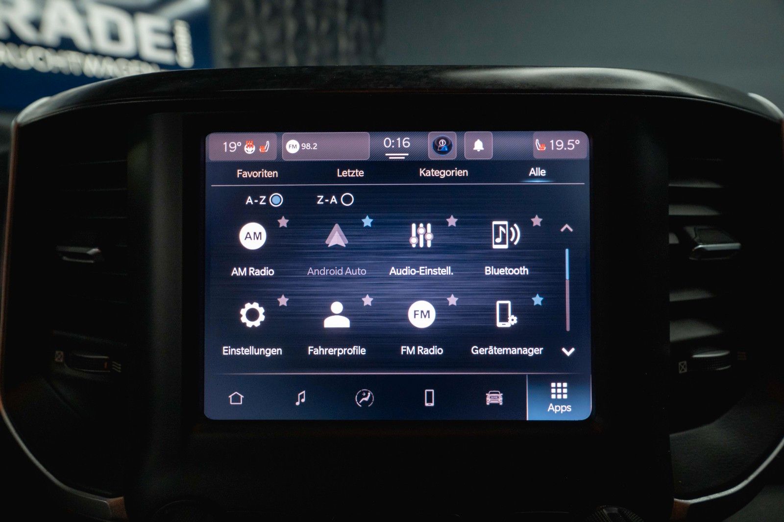 Fahrzeugabbildung Dodge RAM 5.7 V8 HEMI 4x4 OFFROAD Night PUNISHER 19%