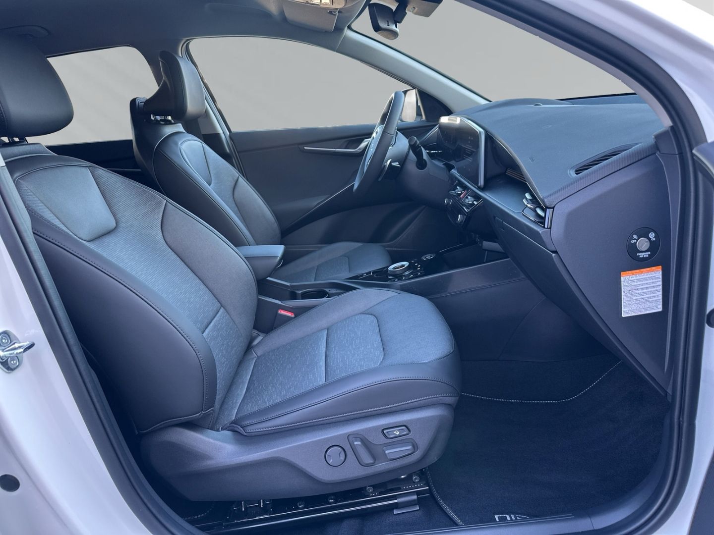 Fahrzeugabbildung Kia Niro EV Inspiration WP DW TEC REX SD STL  HUD Na