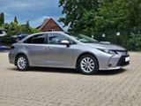 Toyota Corolla 1,6 Aut. Comfort - Toyota Corolla mit Benzin-Antrieb: Limousine, Automatik, 1.6