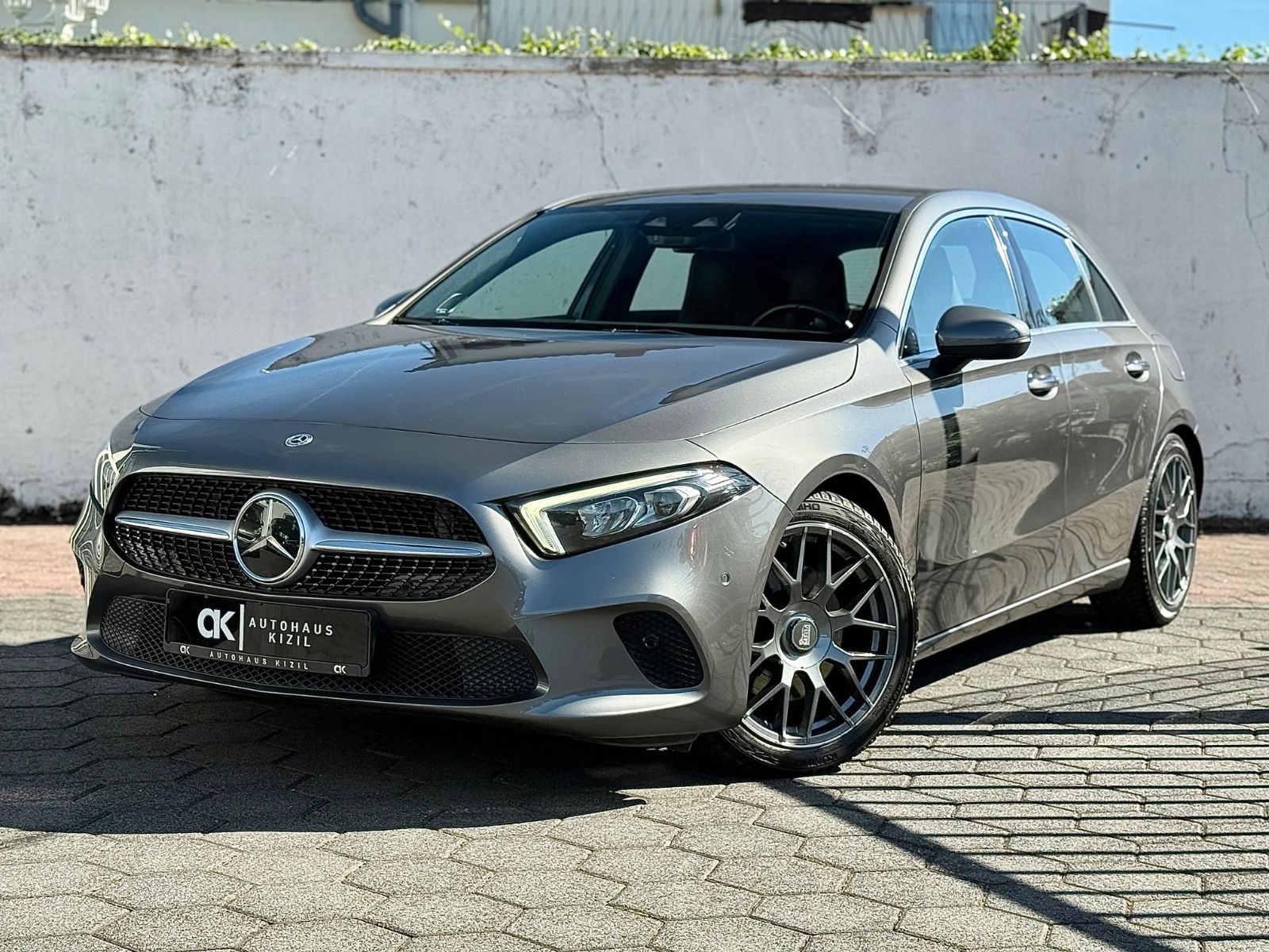 Mercedes-Benz A220 4Matic Kamera,Leder,Ambiente,Burmester LED