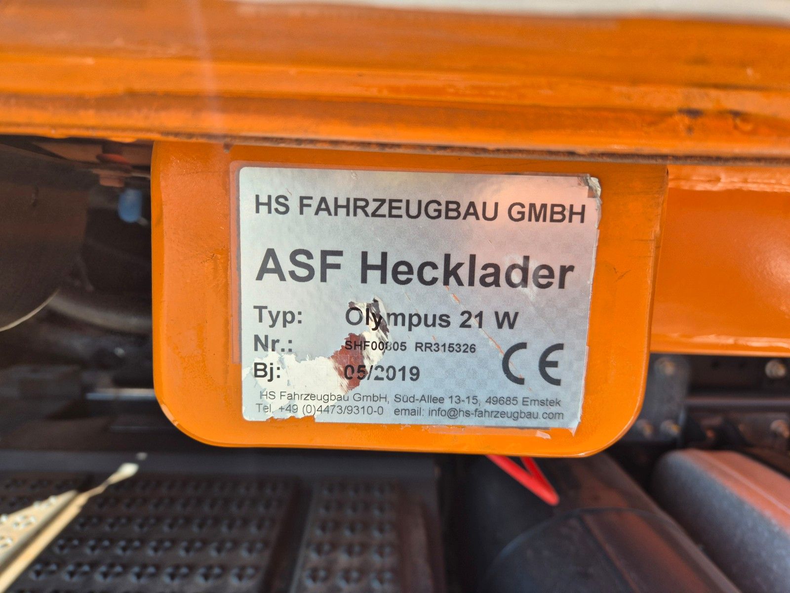 Fahrzeugabbildung Scania P 320 B6x2*4NA Olympus 21 W ASF Hecklader