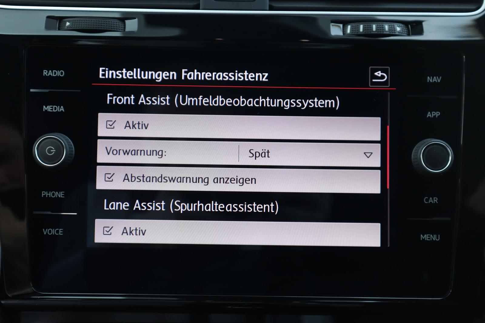 Volkswagen Golf VII 2.0 TSI GTI TCR LED Navi ACC Kamera USB