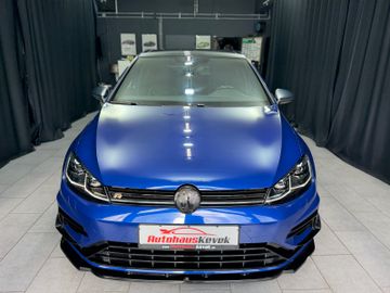 Volkswagen Golf - 9