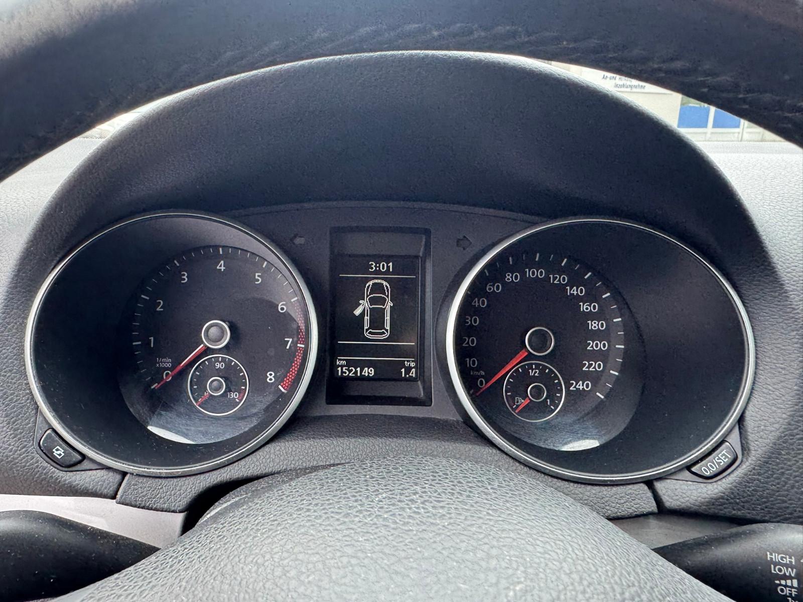 Volkswagen Golf 2011 — photo 14