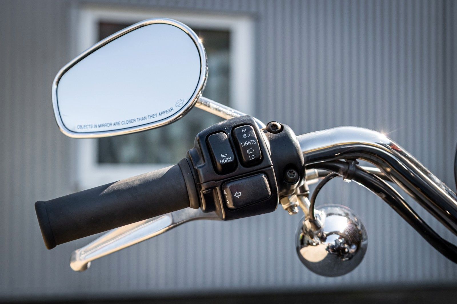 Fahrzeugabbildung Harley-Davidson XL883L SUPERLOW SPORTSTER - A2 TAUGLICH - FALCON