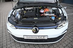VW Golf VIII 1.4 GTE eHybrid Navi LED CarPlay  PDC