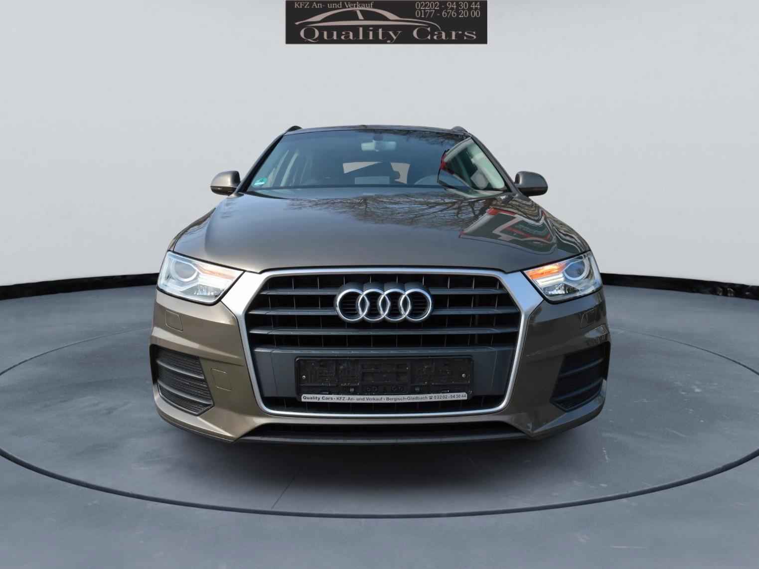 Audi Q3  1,4 TFSI 150PS Navi 1. Hand Sport