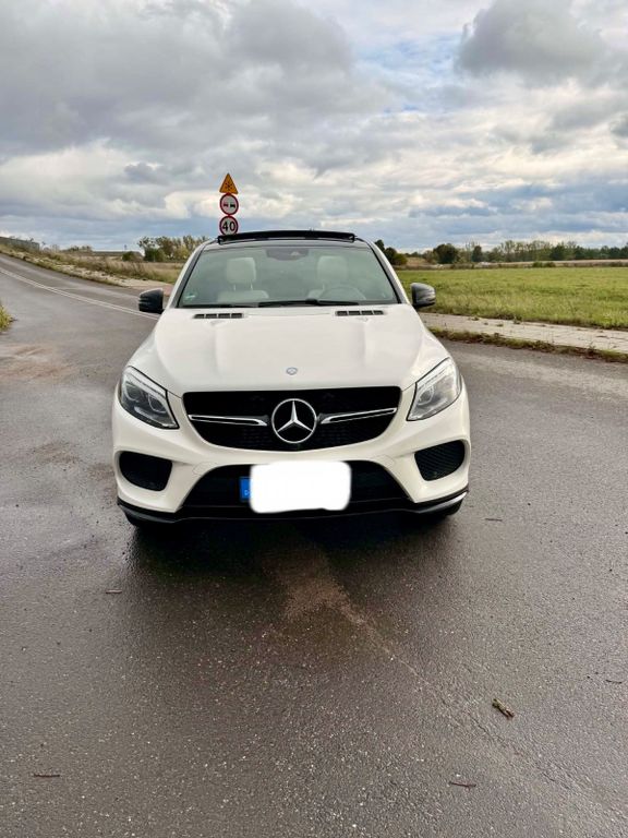 Image of Mercedes-Benz GLE 350
