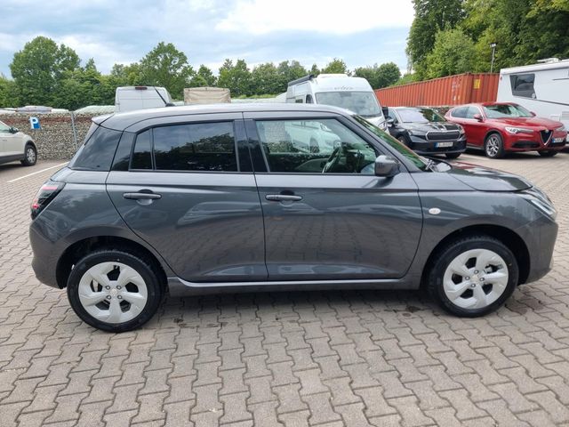 Suzuki SWIFT 1.2 Dualjet Comfort Allgrip Hybrid 4x4