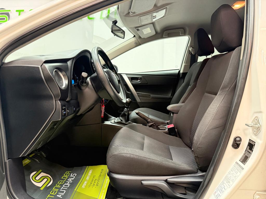 Toyota Auris Touring Sports
