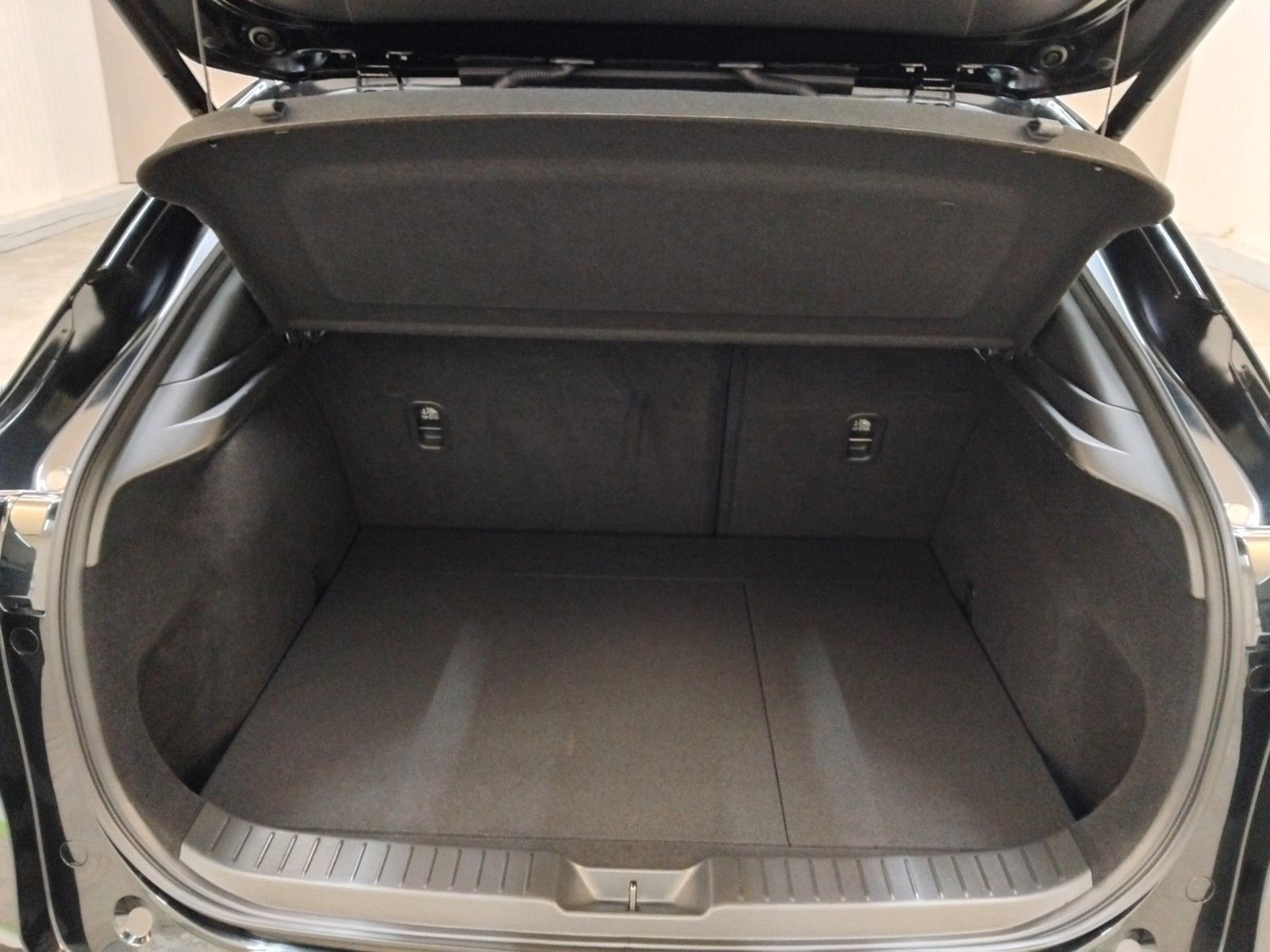 Mazda CX-30 (06/2026, Benzin)
