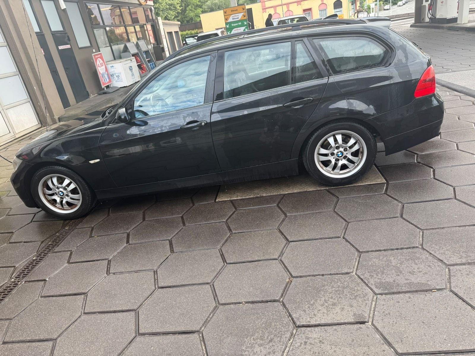 BMW 318