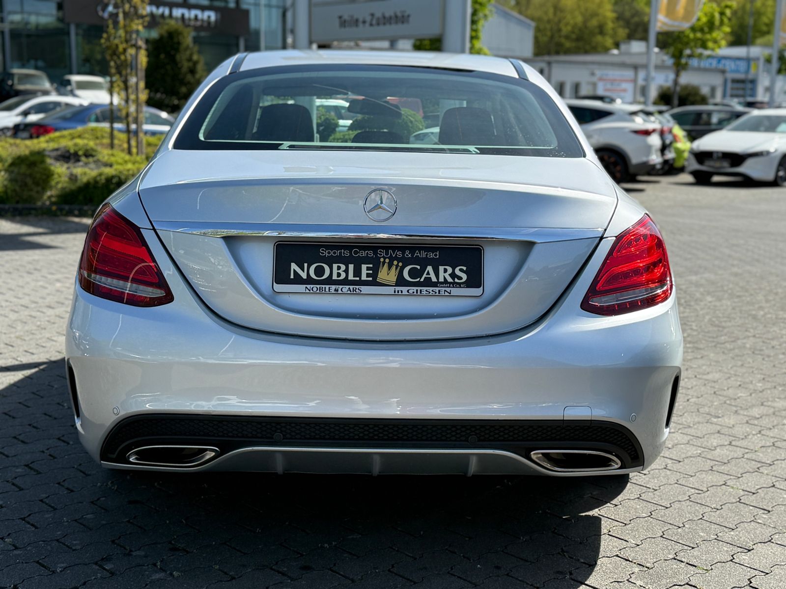 Fahrzeugabbildung Mercedes-Benz C 200 9G-TRONIC AMG Line DISTR. NAVI LED