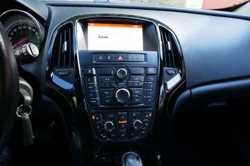 Fahrzeugabbildung Opel Astra J GTC