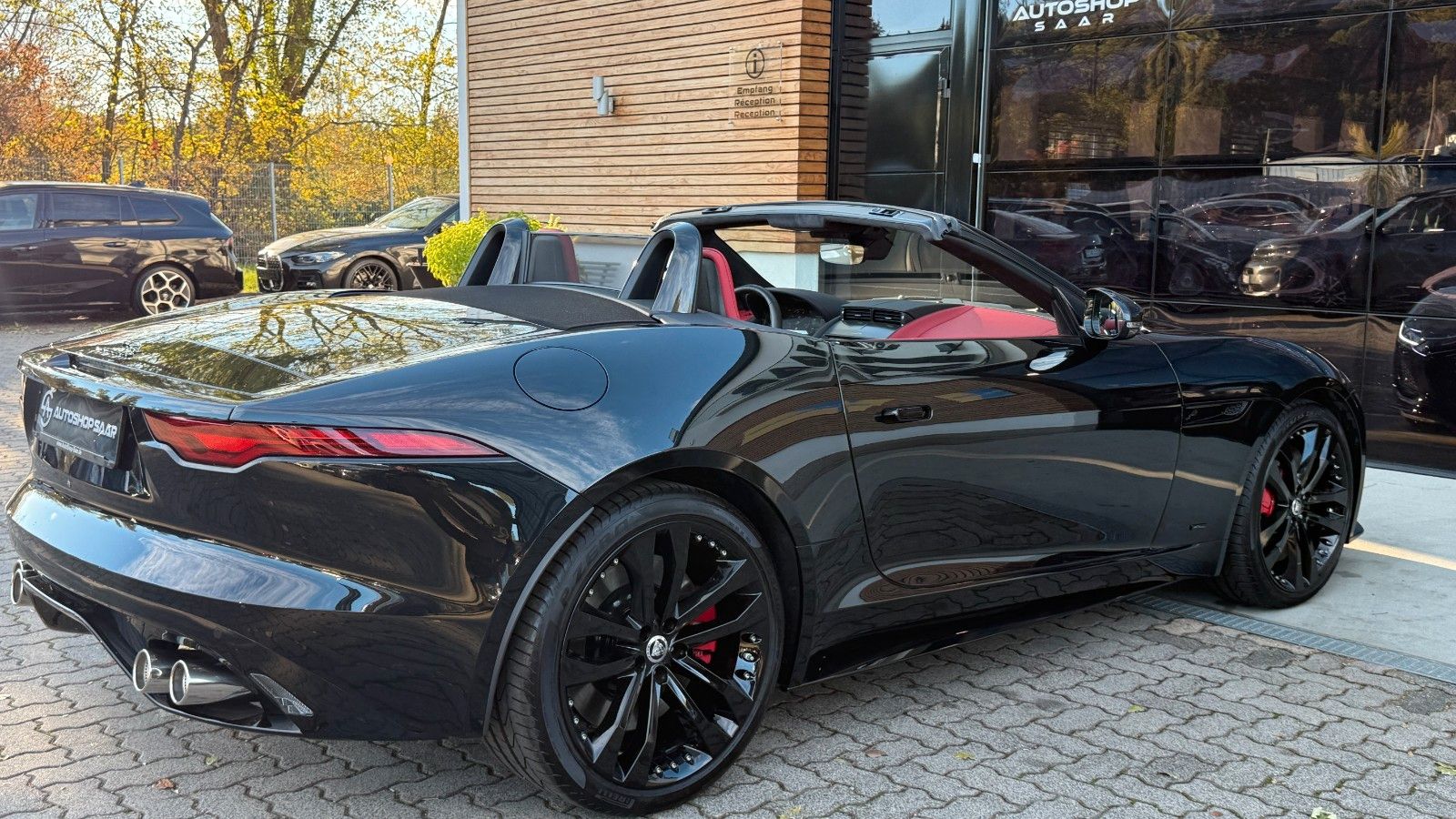 JAGUAR F-Type F-Type P450 AWD R-Dynamic Black Pixel-Led – Ansicht 7