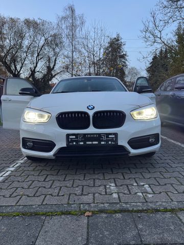 BMW Sport Line  mit Apple CarPlay 