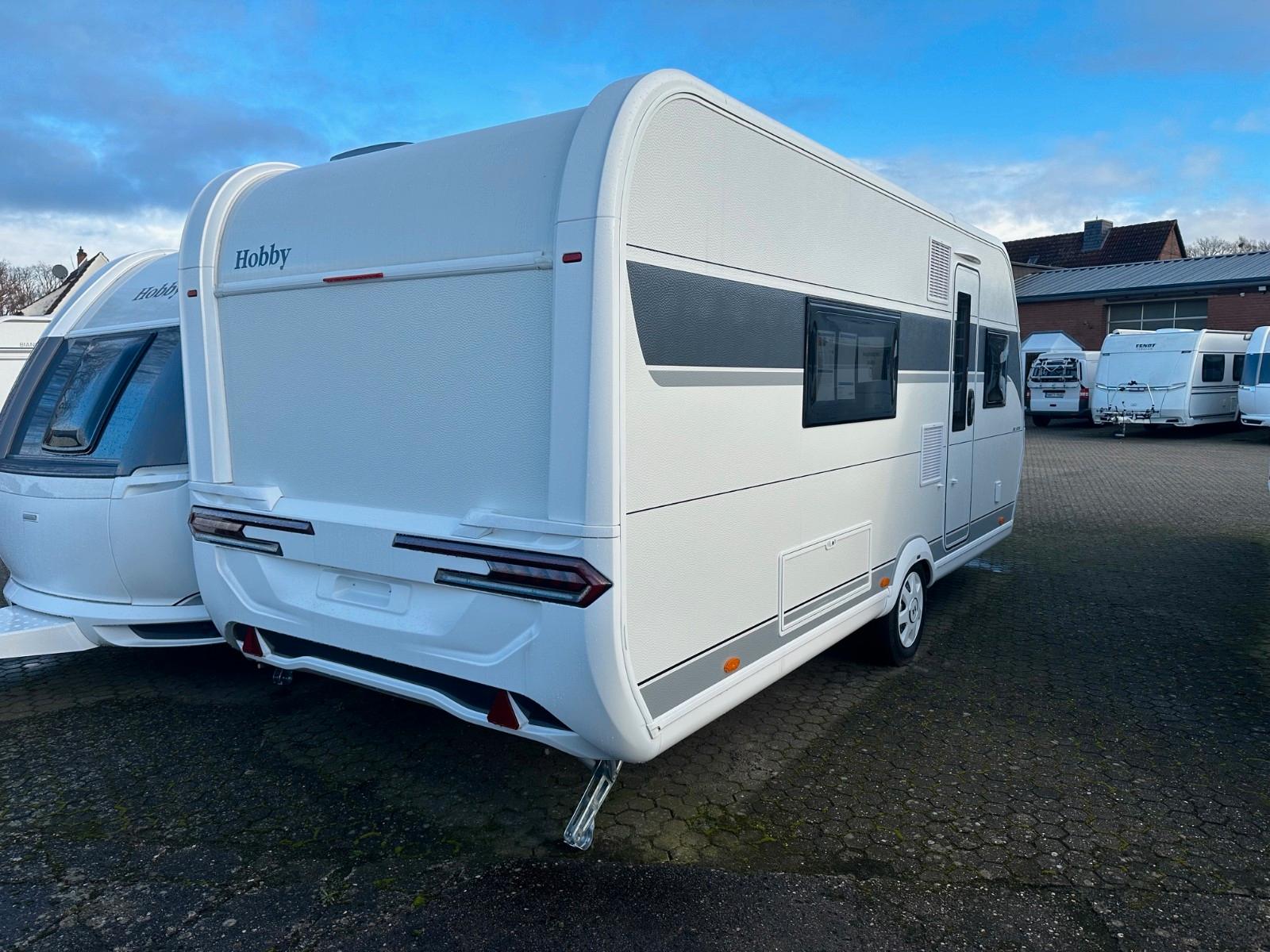 Hobby 495 WFB De Luxe 2025 **vorb. AUTARK/ 1800Kg**