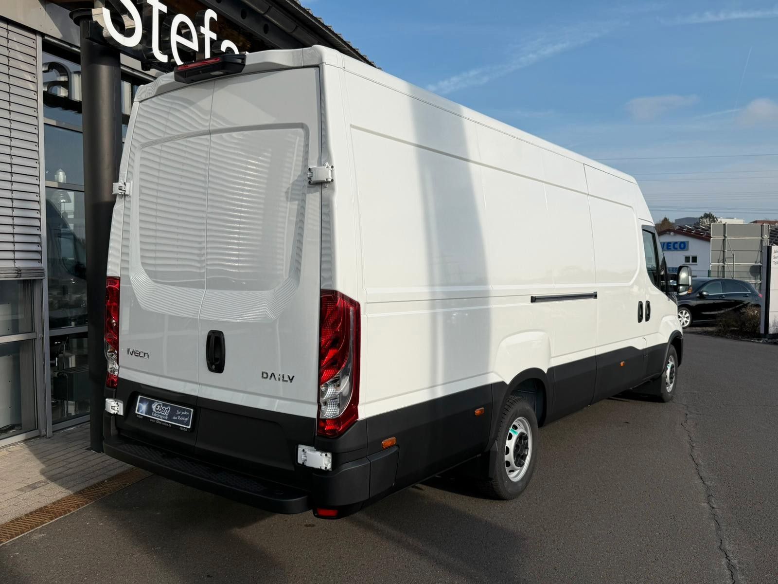 Fahrzeugabbildung Iveco Daily 35S16 A8 *R4.100mm*Automatik*Kamera*3x
