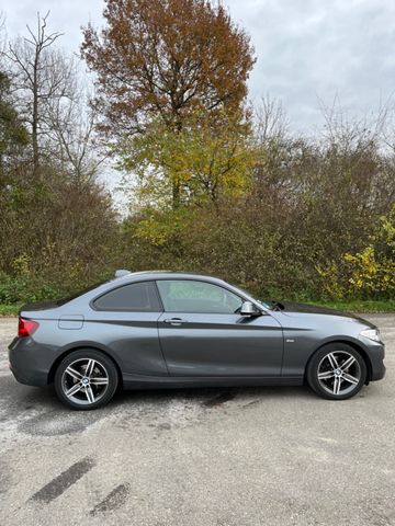 BMW 220i Coupé -