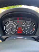 BMW 325i Cabrio - - BMW 3er Reihe mit Benzin-Antrieb: Cabrio, Automatik