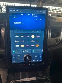 Ford F 150 Lightning Flash gr Batterie im Vorlauf