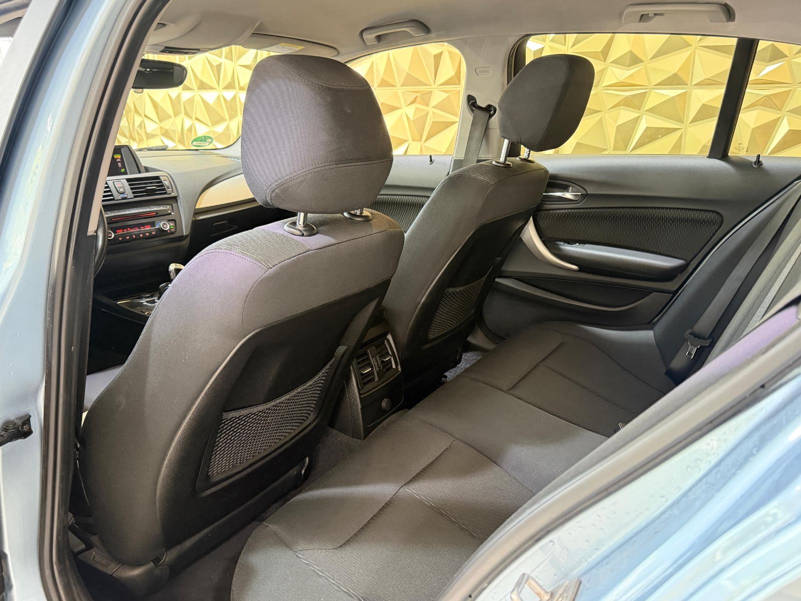 BMW 118 i|AUTOMATIK|2.HAND|SCHECKHEFT|XENON|PDC|TÜV