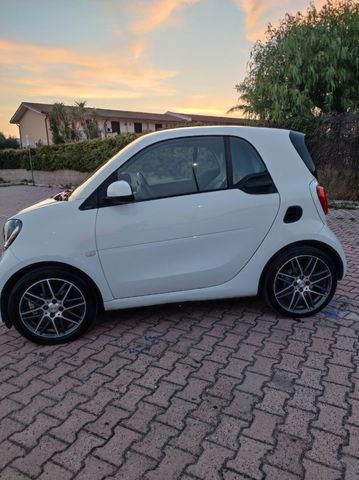 Smart ForTwo BRABUS 0.9 Turbo twinamic parisblue