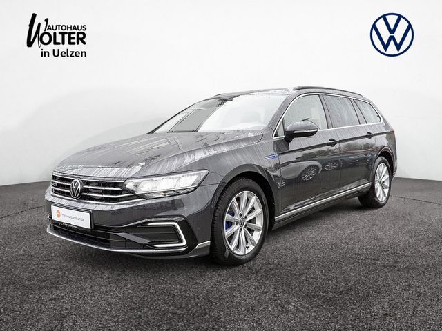 Volkswagen Passat Variant GTE AHK NAVI ACC LED