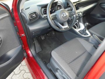 Toyota Yaris - 6