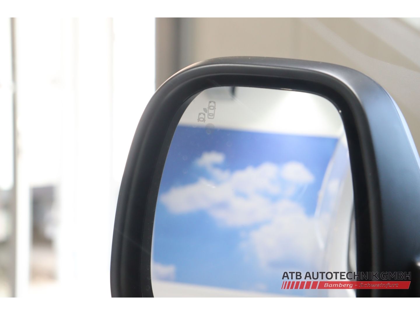 Fahrzeugabbildung Fiat Scudo Serie 2 Kastenwagen L3 2.0 Hdi 145 PS Comf