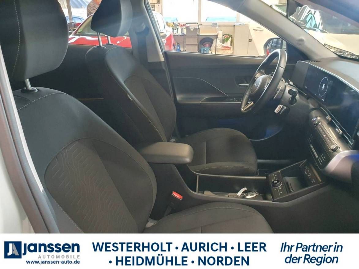 Fahrzeugabbildung Hyundai KONA TREND/Automatik/PDC/Navi/Rückfahrkamera
