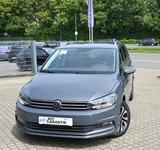 Volkswagen Touran 1.5 TSI Active DSG DAB Navi CarPlay Cam - Volkswagen Touran ACTIVE mit Benzin-Antrieb