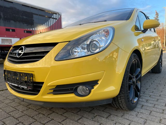 Opel Corsa D Color Edition KLIMAAUT./ALU 17/1. HD/WR