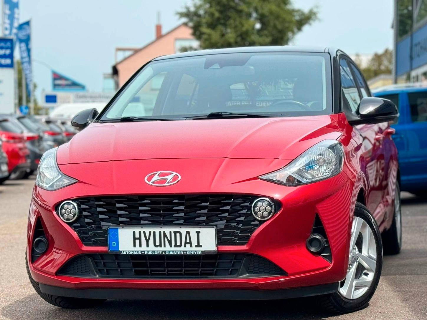 Hyundai i10 1,2 AT NAVI/CAM/PDC/SHZ/LHZ/4SEASON/GARANTIE