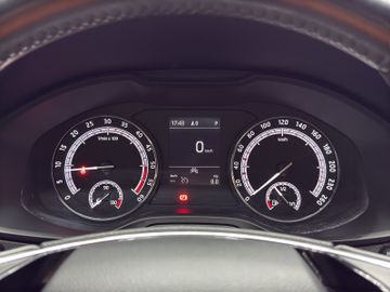 Skoda Karoq Ambition 2.0 TDI DSG*LED*NAVI*KAMERA*APPLE