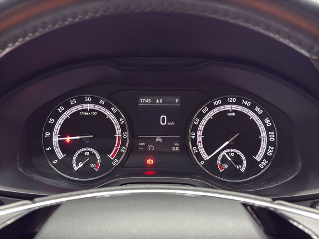 Skoda Karoq Ambition 2.0 TDI DSG*LED*NAVI*KAMERA*APPLE