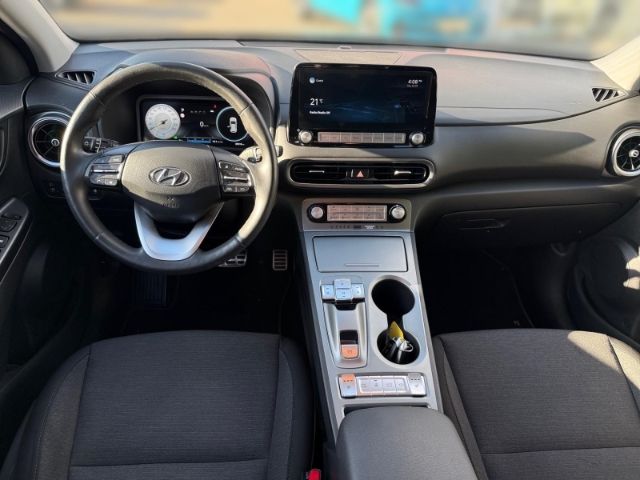 Fahrzeugabbildung Hyundai KONA Edition 30+ Elektro 2WD +KLIMA+NAVI+PDC+RFK