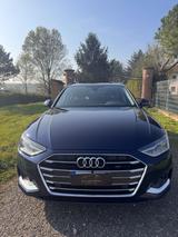 Audi A4 35 TDI/163 CV S tronic Business Advanced - Audi A4 Advanced mit Hybrid-Antrieb (Diesel-Elektro)