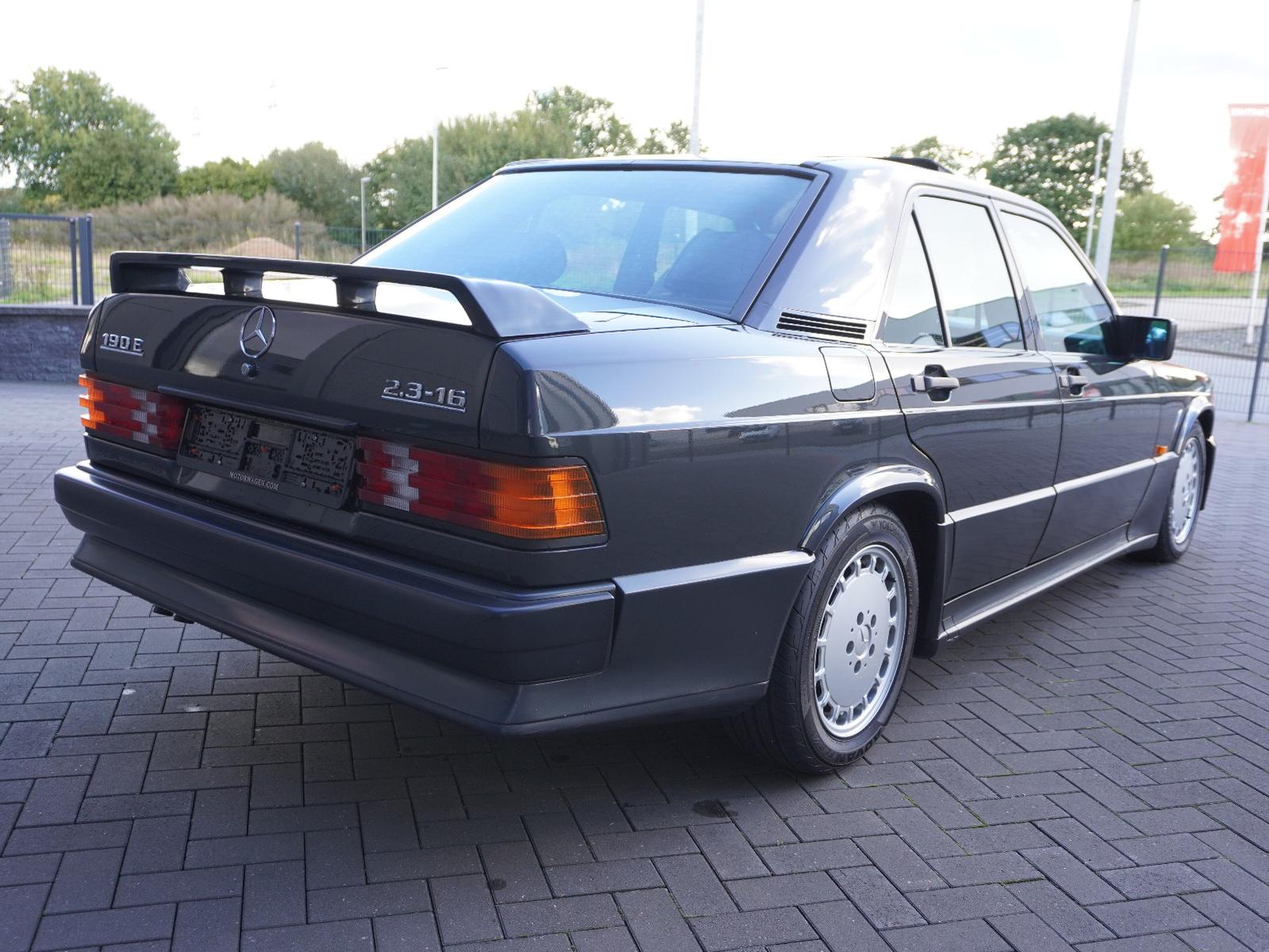 Mercedes-Benz 190 E 2,3 16 V