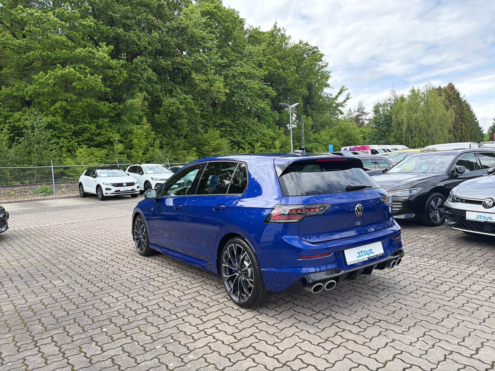 Golf R 4M DSG Navi PANO Harman Kardon Matrix