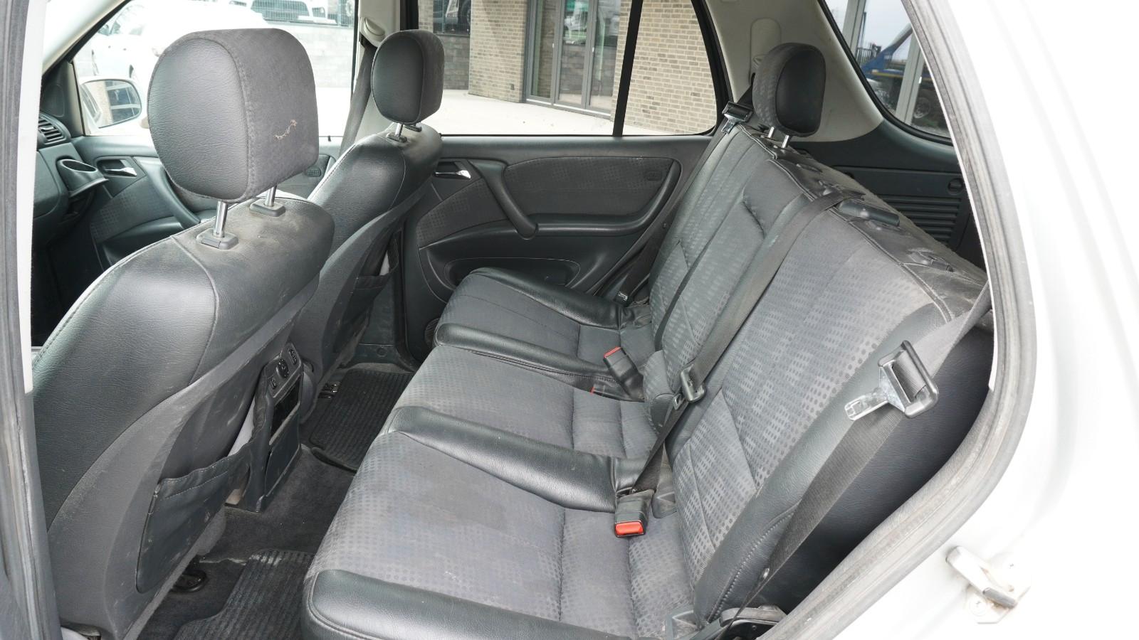 Mercedes-Benz ML270 2004 — photo 6