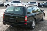 Opel Omega 2.2 16V Elegance - Opel Omega: 16v
